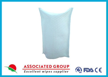 Material grande de Dot Dry Scrub Gloves 75gsm Spunlace de la perla de Tetragonum modificado para requisitos particulares