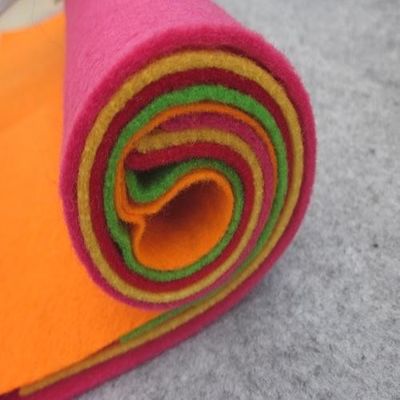 Needle Punching Nonwoven Fabrics For Different Color Carpet ISO Certificated